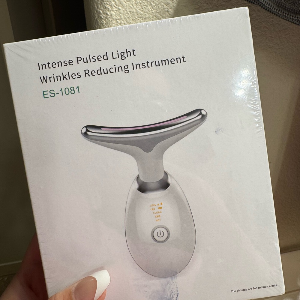 ES-1081 Silver Wrinkle Reducing Instrument